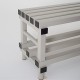 Zoom sur les lattes du Banc vestiaire PVC milieux humides 1.5m